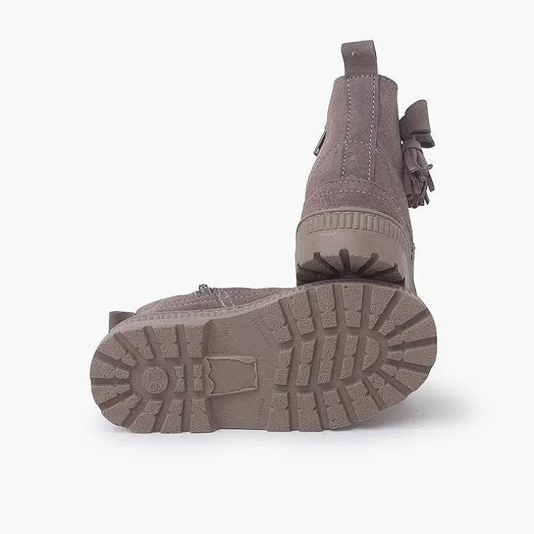 Clearance Pisamonas Botas Track Lazo Y Borlas Niña Color Topo